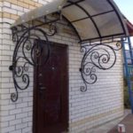 кованные козырьки