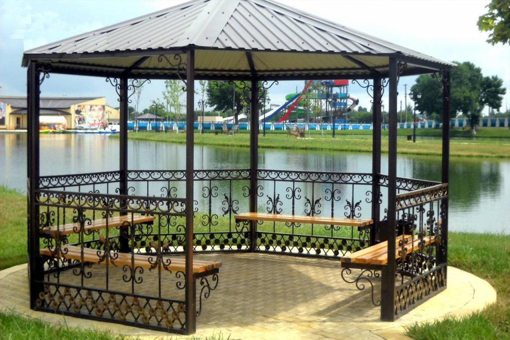 Кованная беседка